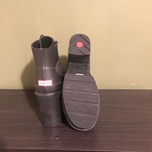 Block Heel Lace Up Hunter Boot